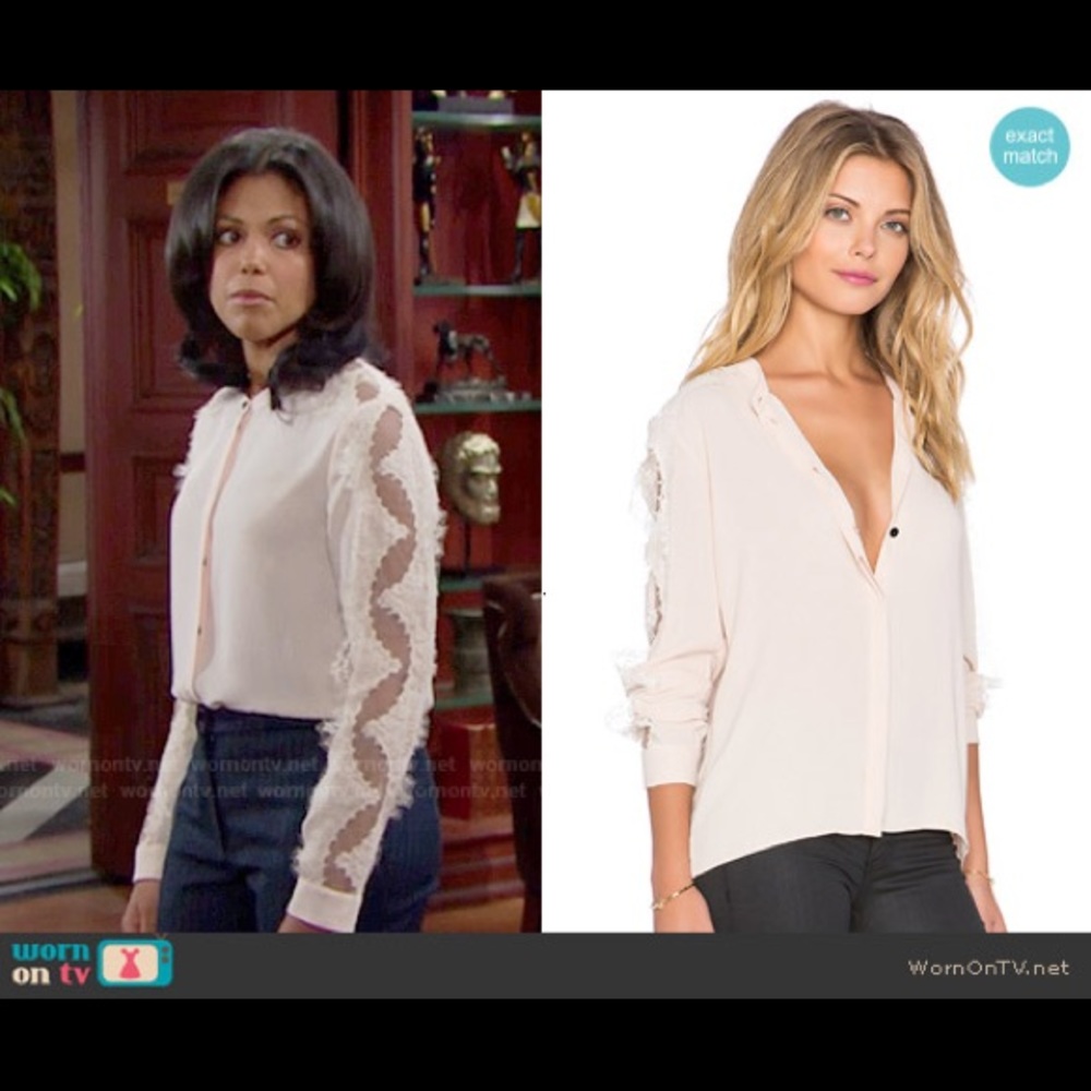 All star Silk/lace blush pink blouse